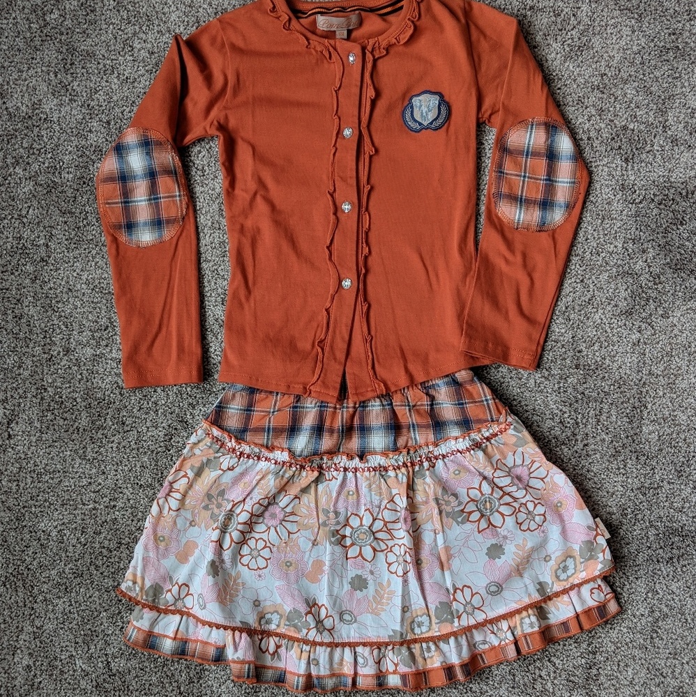 Pom Pom top and skirt set, size 6
